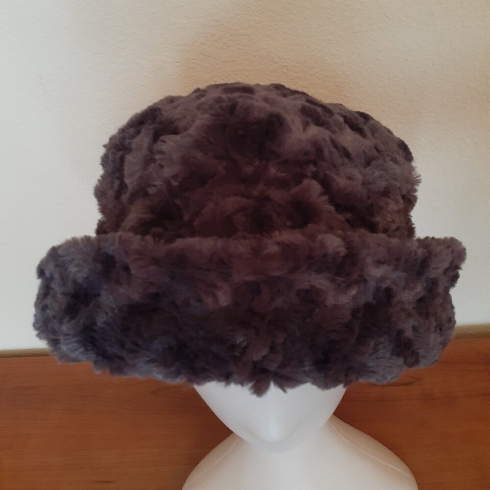 Pamela McCoy Faux Fur Bucket Hat